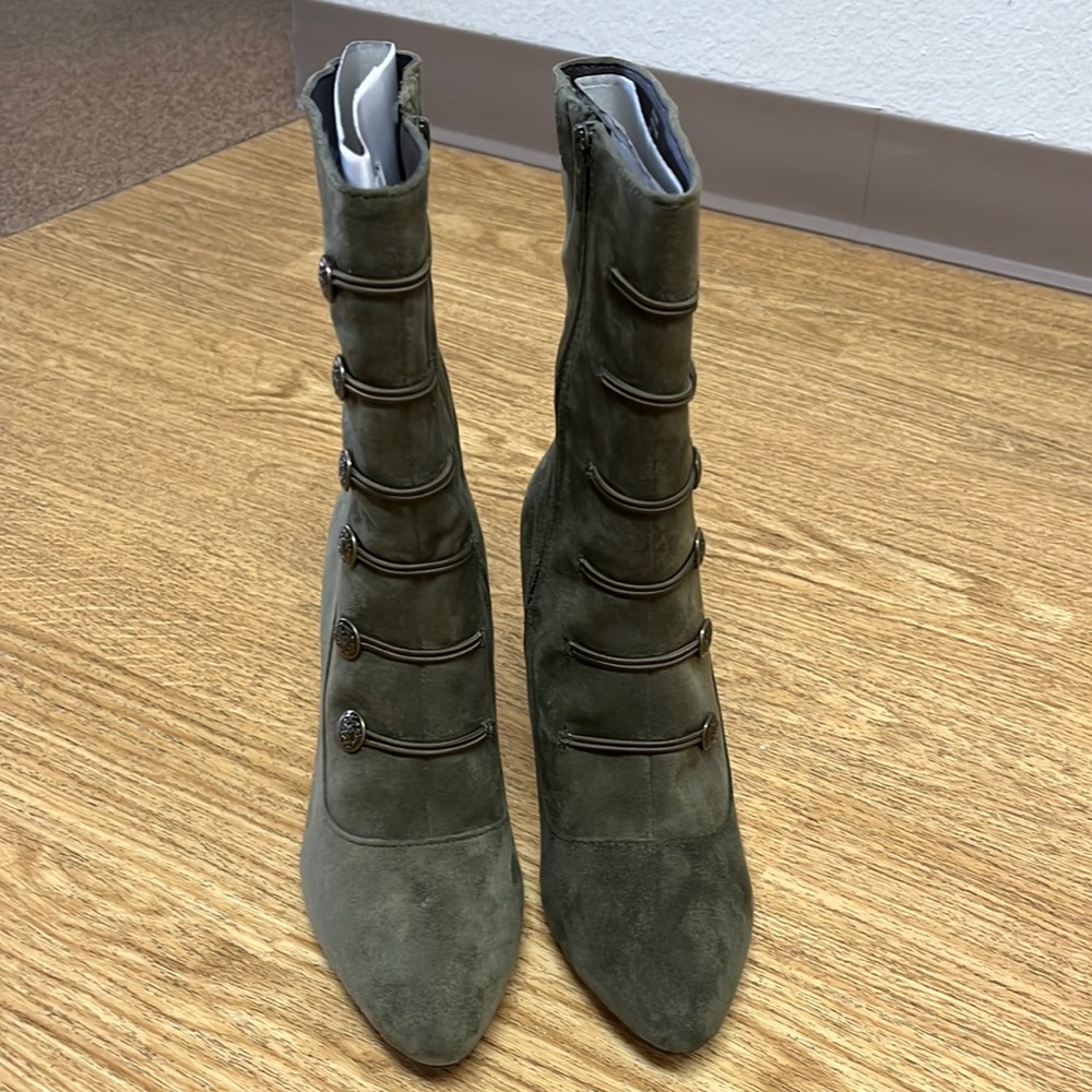 Rialto Faux Suede mid Boots (NWOT)